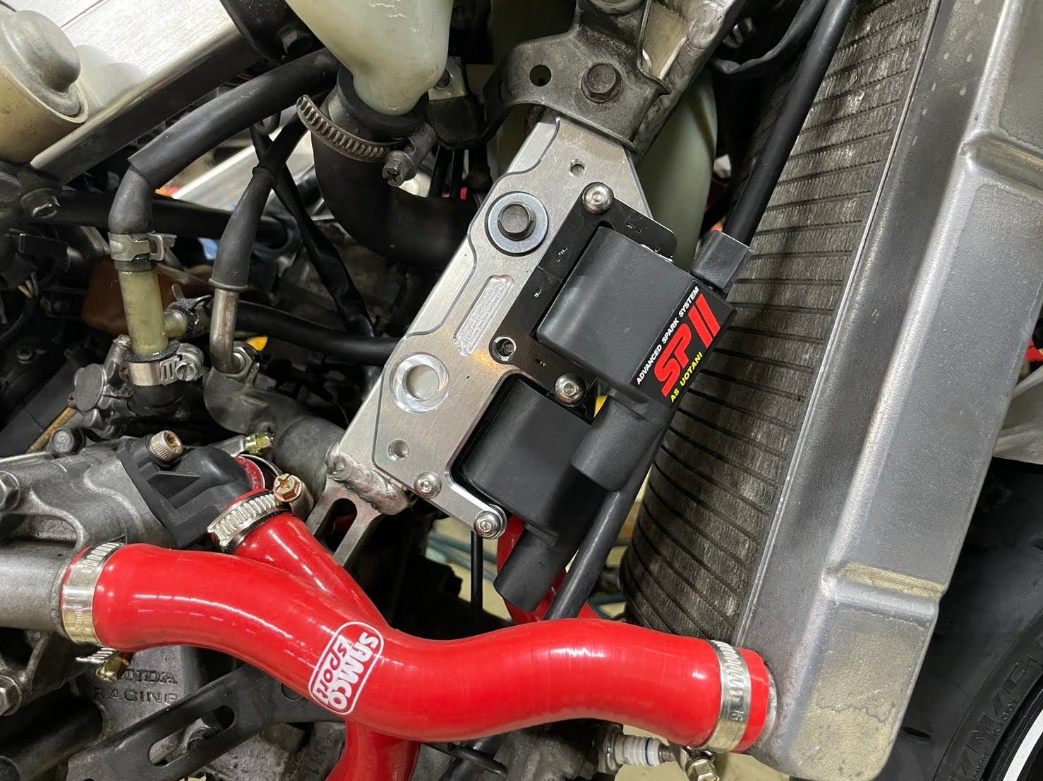 メガリ250r 外装　イグニッションコイル メガリ250r 外装イグニッションコイル
